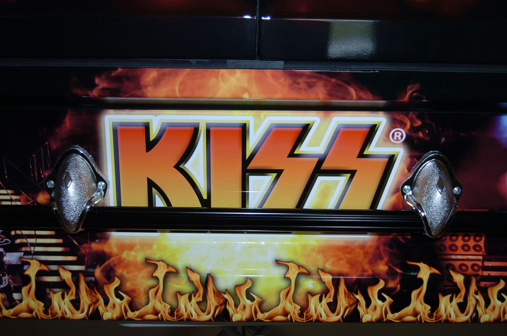 KISS Kasket 2011 Coffin Casket *** RARE*** Memorabilia eBay